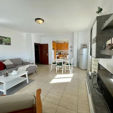 Apartment Casa Prazeres By Real *